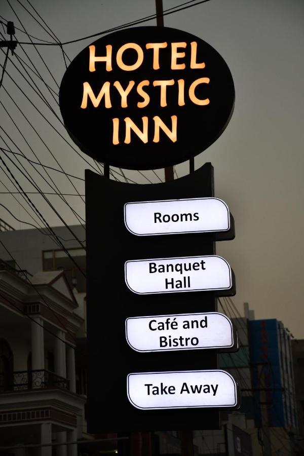 Hotel Mystic Inn ชัยปุระ ภายนอก รูปภาพ