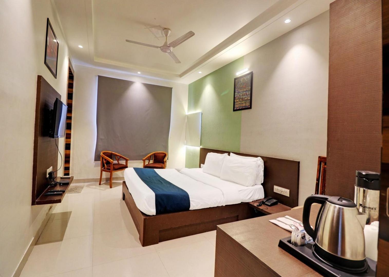 Hotel Mystic Inn ชัยปุระ ภายนอก รูปภาพ