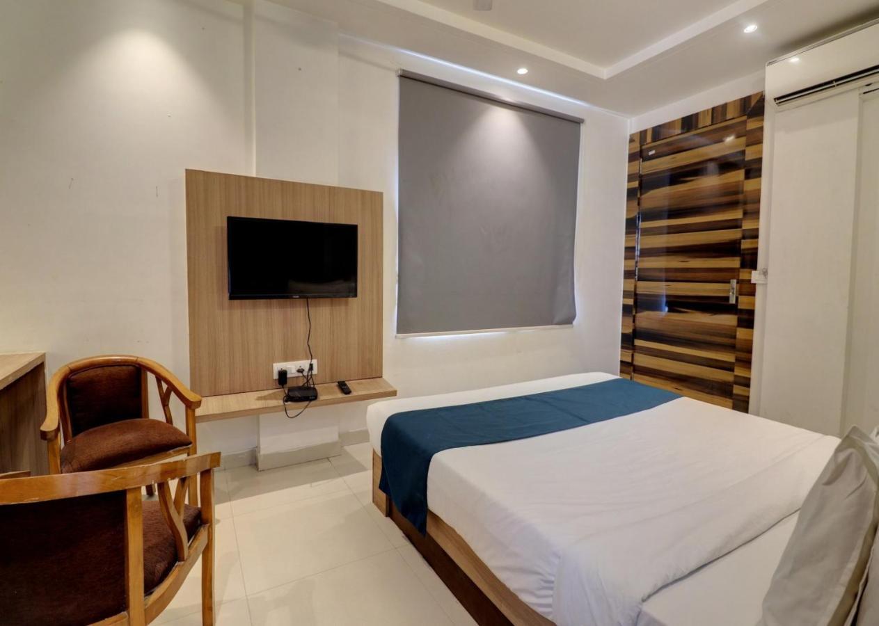 Hotel Mystic Inn ชัยปุระ ภายนอก รูปภาพ
