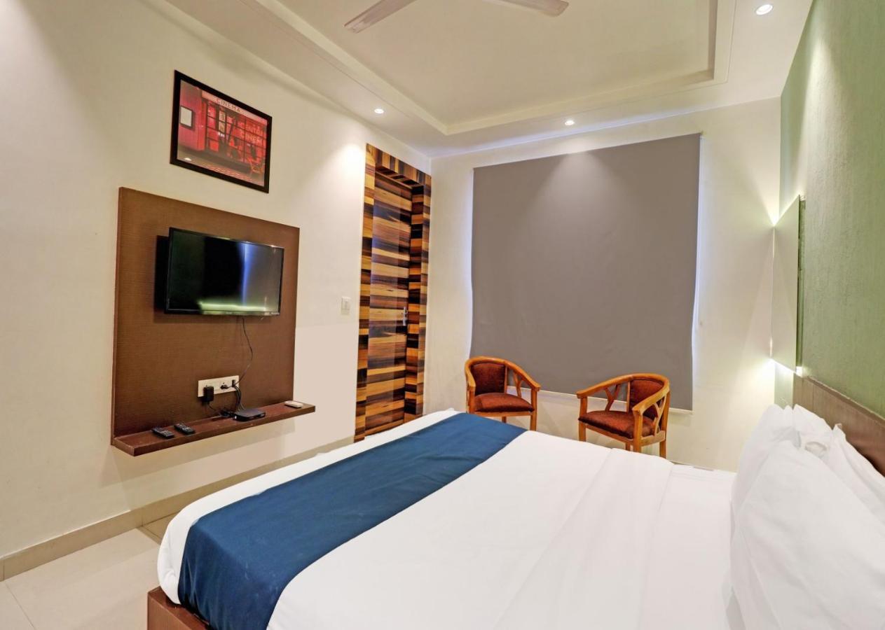 Hotel Mystic Inn ชัยปุระ ภายนอก รูปภาพ